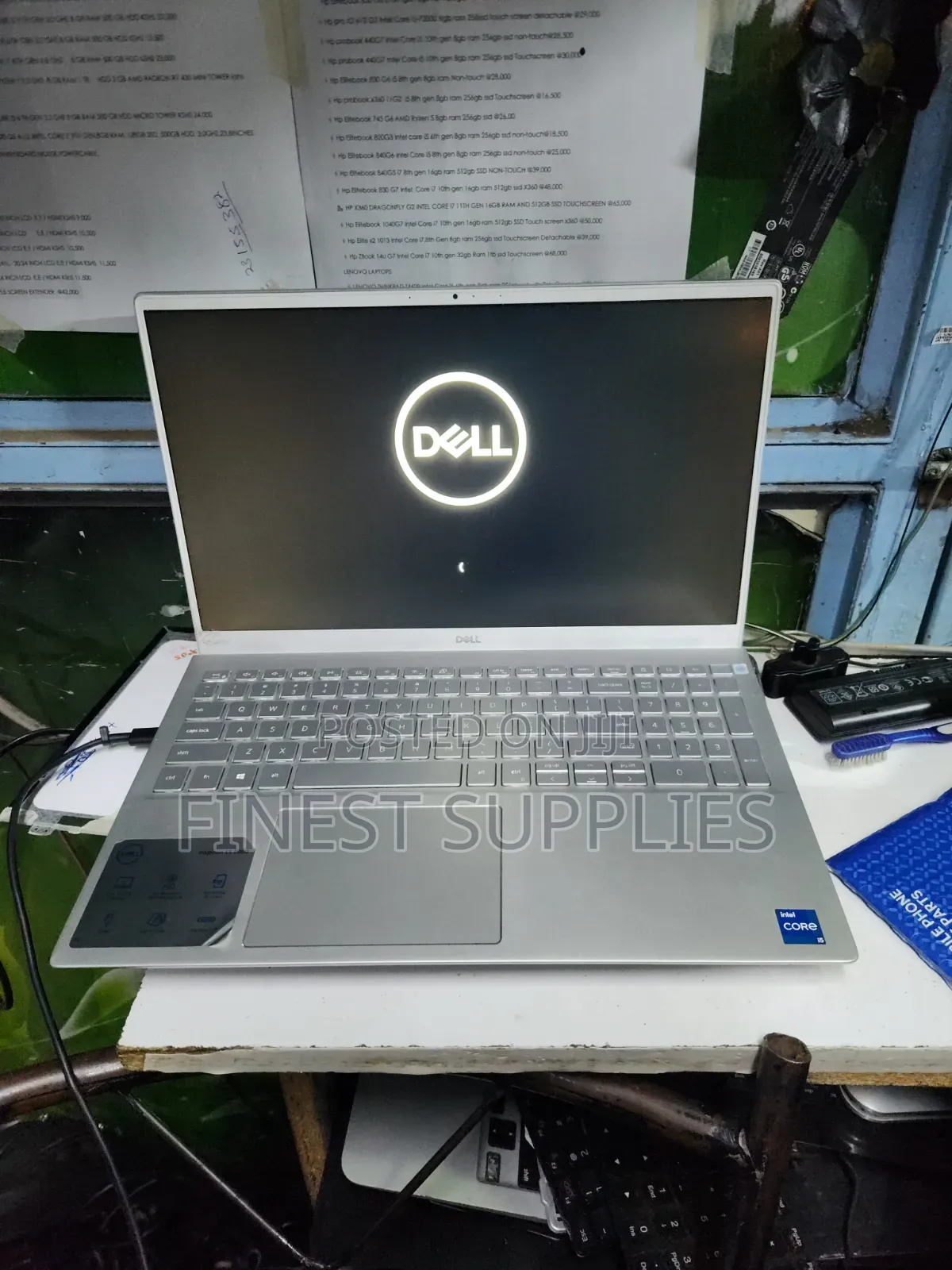 Laptop Dell Inspiron 15 5000 8GB Intel Core i5 SSD 256GB