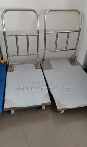 Stainless Steel Mercato Hospital Trolley