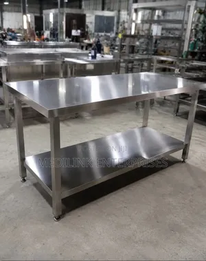 Ss Pallazo Kitchen Working Tables 5*2ft
