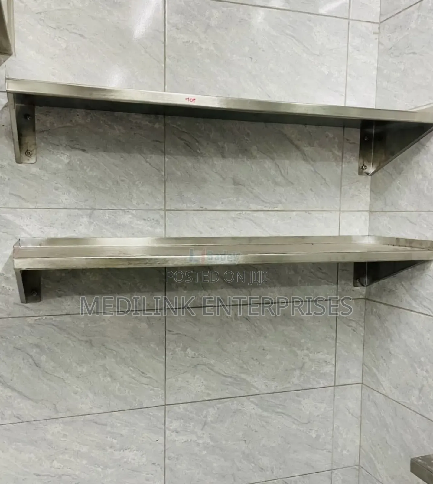 Customized Ss 3p4 Shelves Wall Mounted (Installed)