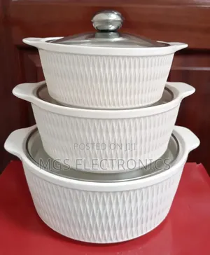 *Set of 3 White Soup Pots 