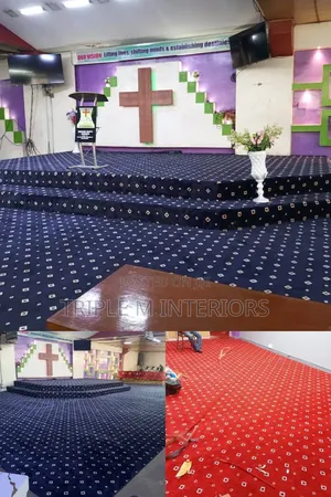 The Resilient Red/Navy Blue : Heavy-Duty Dotted Vip for Lobbies