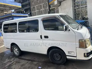 Nissan Caravan (Urvan) 2009 White
