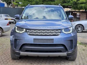 Land Rover Discovery 2018 Blue