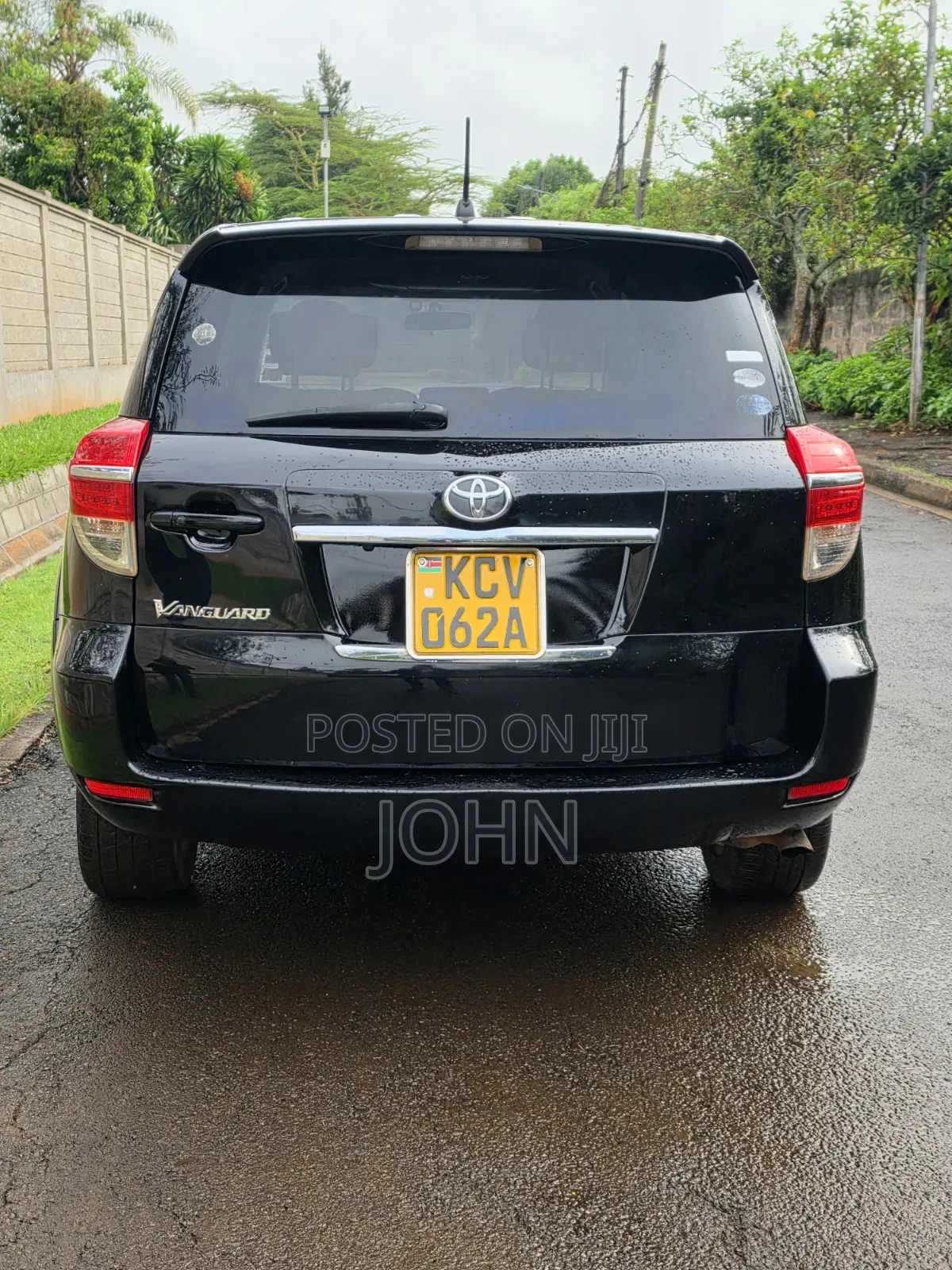 Toyota Vanguard 2012 Matt Black