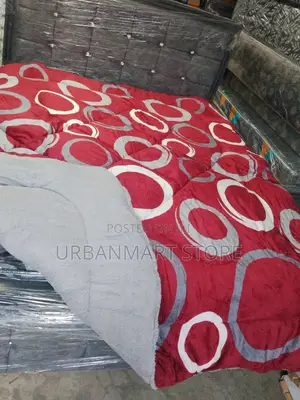 Single Soft Woolen Duvet 5x6 Warm All-Season Bedding