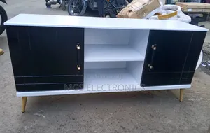 4.5 FTS Executive American Flats Tv Stand