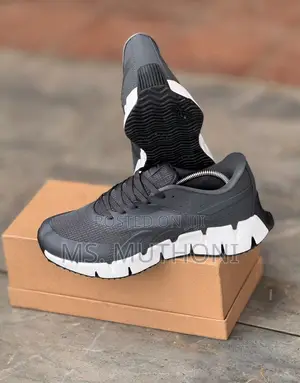 Reebok Zig Dynamica STR Sneakers Size 40-45