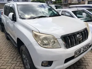 Toyota Land Cruiser Prado 2014 White