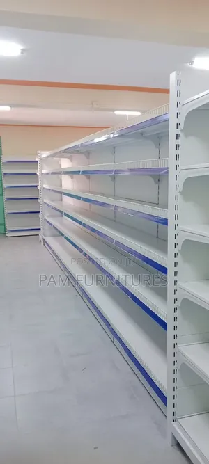 Quality Mondern Supermarket Shelves