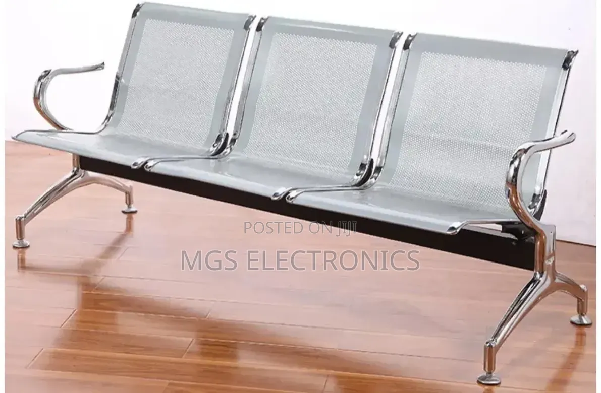 3-Link Non-Padded Waiting Bench