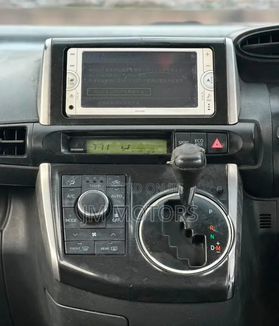 Toyota Wish 2012 Black