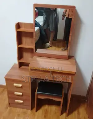 Brown Dressing Table With Sliding Mirror