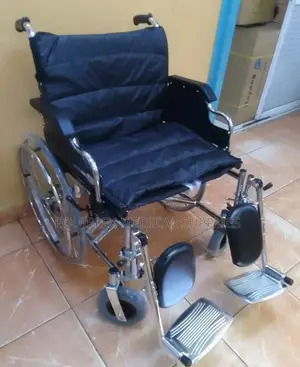 Quality Extra Wide Heavy Duty Wheelchair