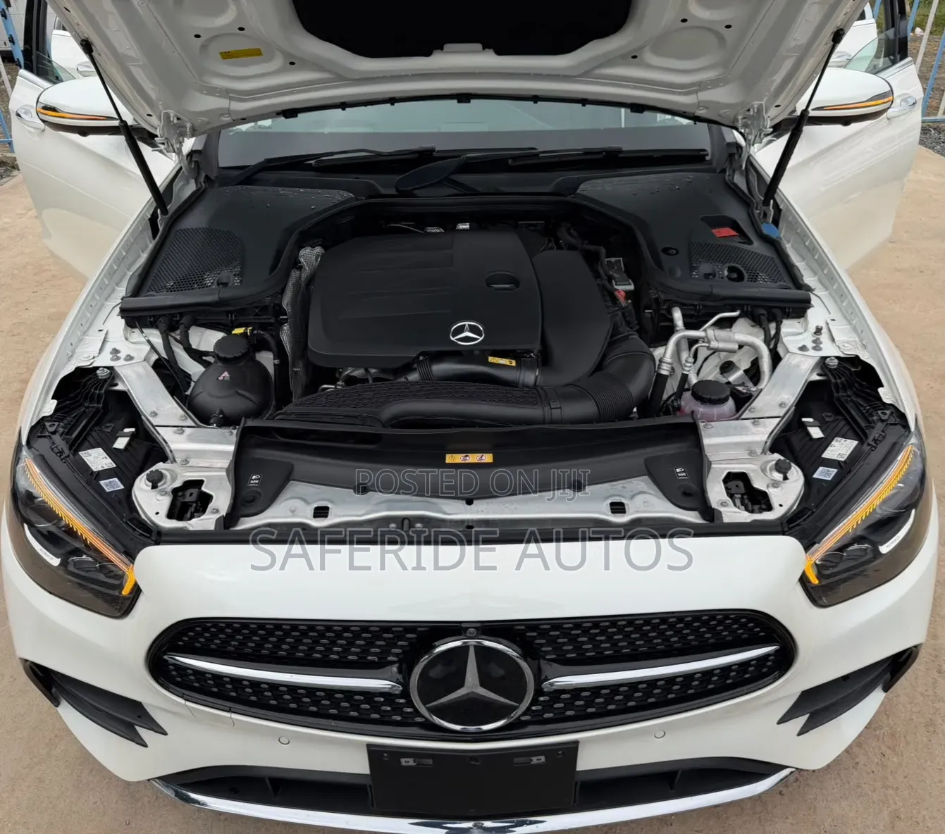Mercedes-Benz E200 2020 Pearl