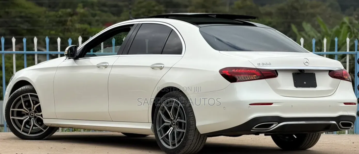 Mercedes-Benz E200 2020 Pearl