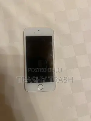 Apple iPhone SE 64 GB White