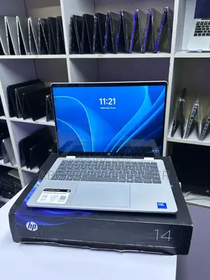 New Laptop HP OmniBook 5 Flip 14-fp0023dx 16GB Intel Core 7 SSD 512GB