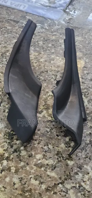Windscreen Finisher Premio/Allion 260