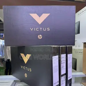 New Laptop HP Victus 15 16GB Intel Core i7 SSD 1T