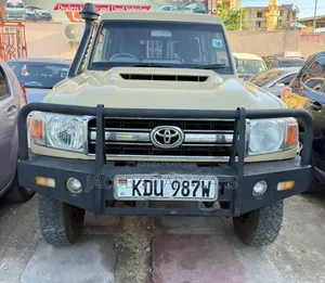 Toyota Land Cruiser 2018 Brown