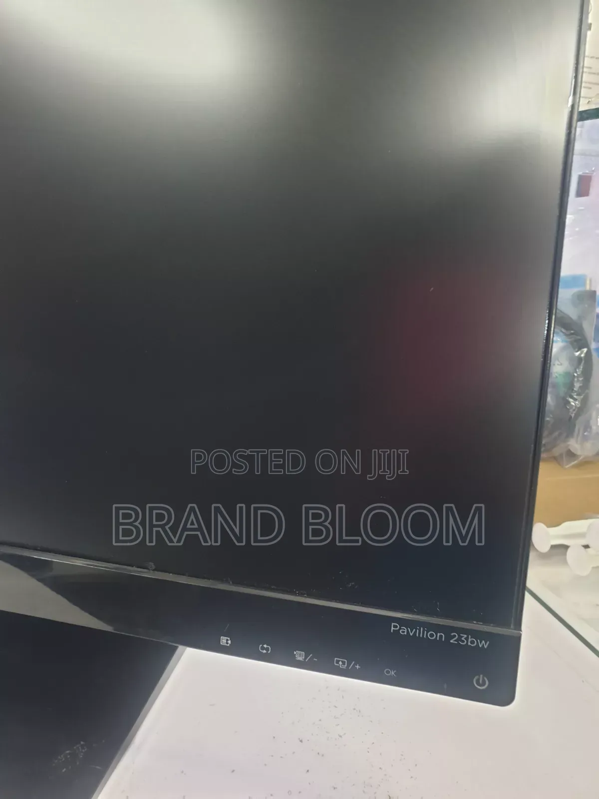 Hp 23 Inches Frameless