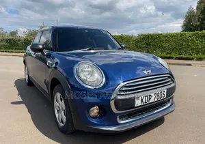 Mini Cooper 2016 Blue