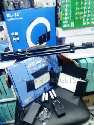 Professional Led 600 Light Kit Adjustable -