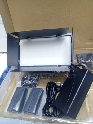 Pro Led 600 Photography Video Light Kit With Stand