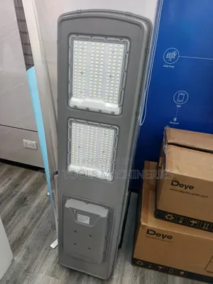 Heavy Duty Solar Street Light 120w, Solar 150w, Led 200 Lumens, 120ah