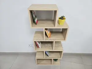 Bookshelf : Modern Wooden Zigzag Wall Shelf