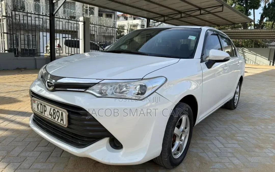 Toyota Axio 2017 White