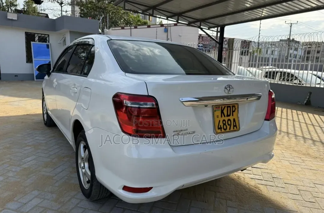 Toyota Axio 2017 White