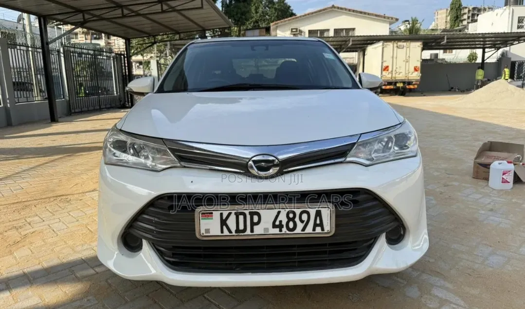 Toyota Axio 2017 White