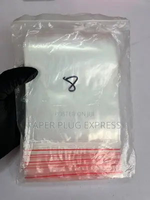 Size 8 Clear Ziplock Pouches 12x17 Cm
