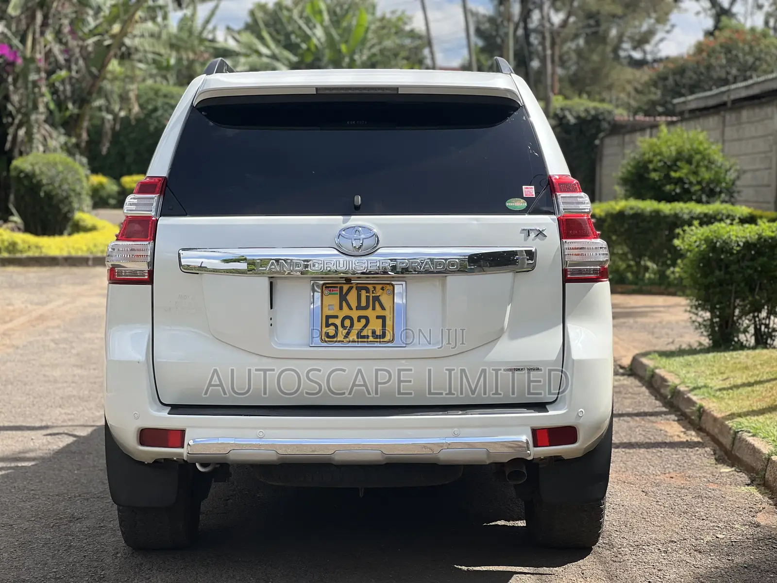 Lexus LX 2016 Brown