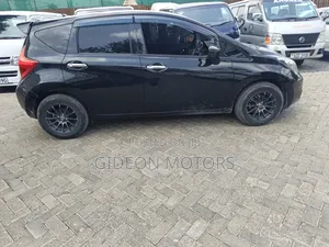 Nissan Note 2015 Black