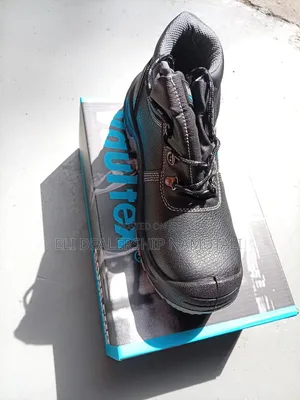 Vaultex Safety Shoes Steel Toe