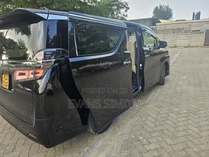 Toyota Vellfire 2019 Black
