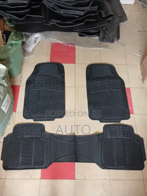 3 Piece Cojoined Car Floor Mats | Universal Car Floor Protection