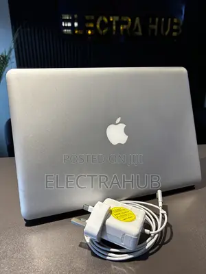 Laptop Apple MacBook Pro 2015 8GB Intel Core i5 HDD 500GB