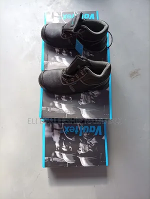 Vaultex Stay Safe At Work With Vaultex Safety Shoes