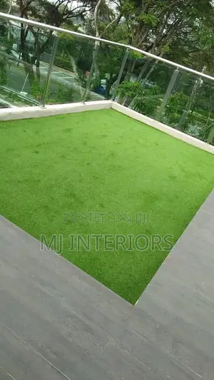 Synthetic Grass Flooring for Luxury Outdoor Space Design