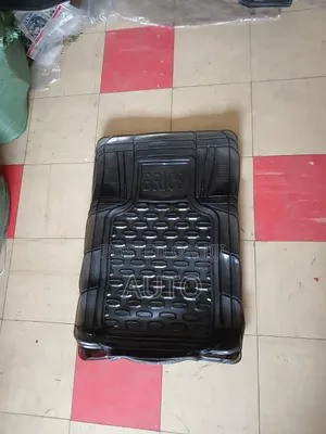 Black Universal Car Floor Mats | Silicone Anti-Slip Floor Liners