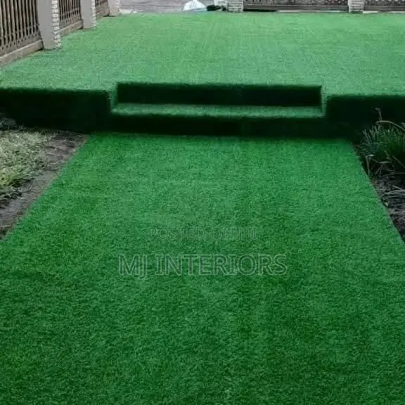 Premium Artificial Turf Flooring for Landscape Renovations