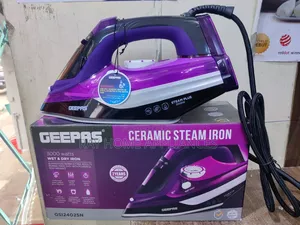 3000w Geepas Heavy Duty Ceramic Wet Dry Steam Iron Gsi24025n