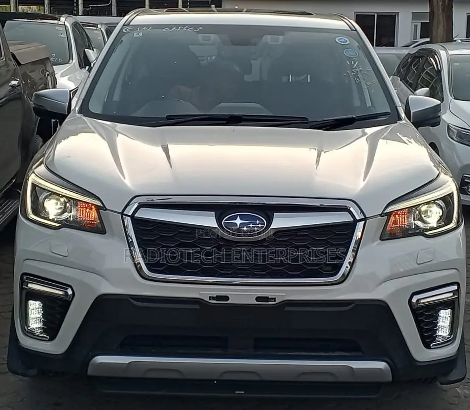 Subaru Forester 2.5i Premium AWD 2018 Pearl
