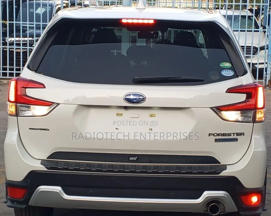 Subaru Forester 2.5i Premium AWD 2018 Pearl