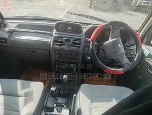 Mitsubishi Pajero Junior 1998 Green