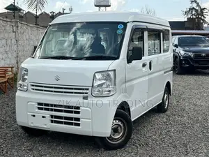 Suzuki Every 2019 White